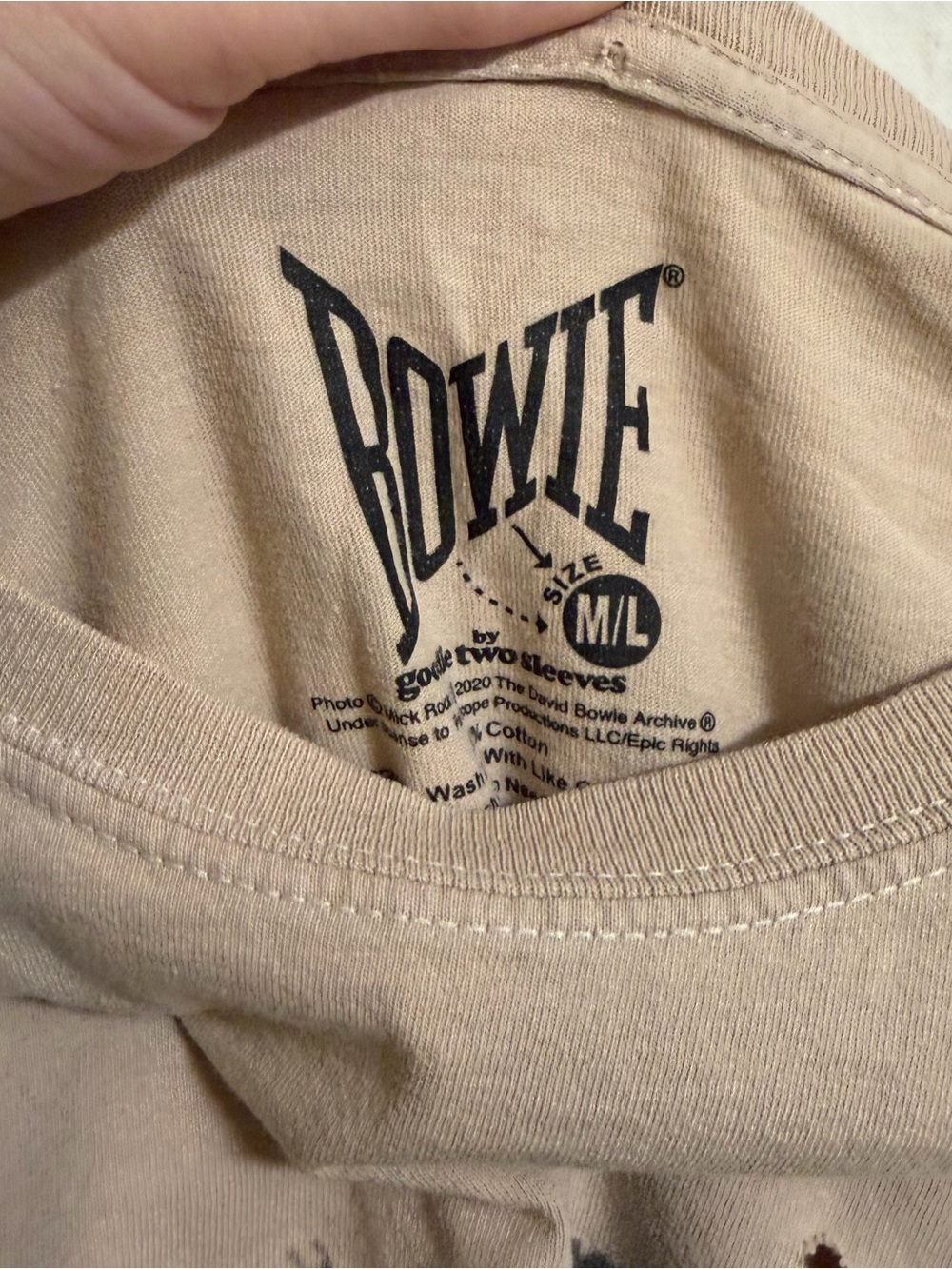 David Bowie Vintage Style Grunge Bowie Distressed Graphic Tee Size M / L - Picture 3 of 4